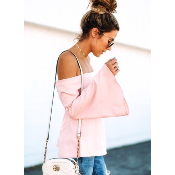 essue Tops - Women’s Off The Shoulder Top
